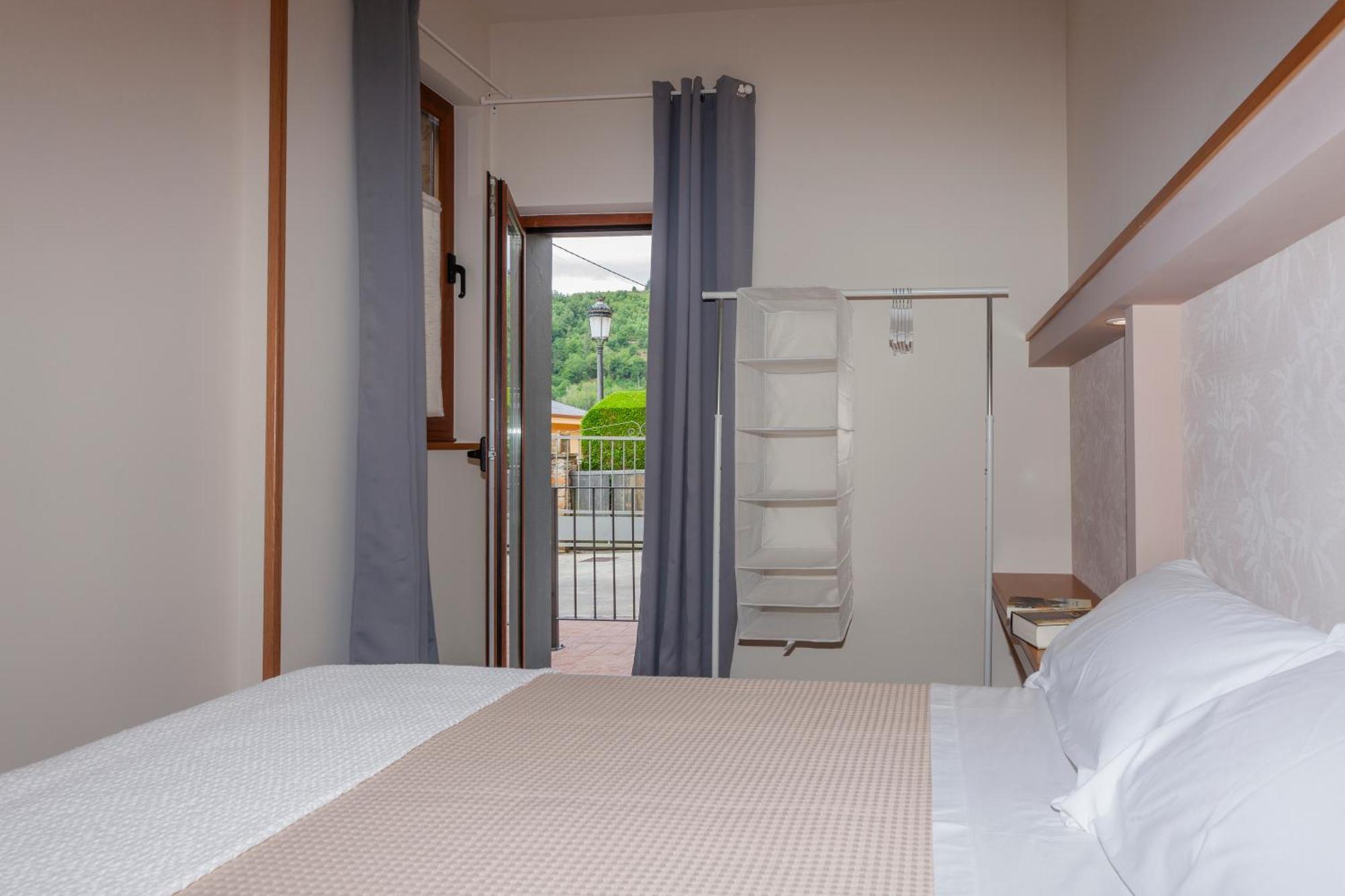Apartamentos Rurales Tin Turismo Santa Eulalia de Oscos Buitenkant foto