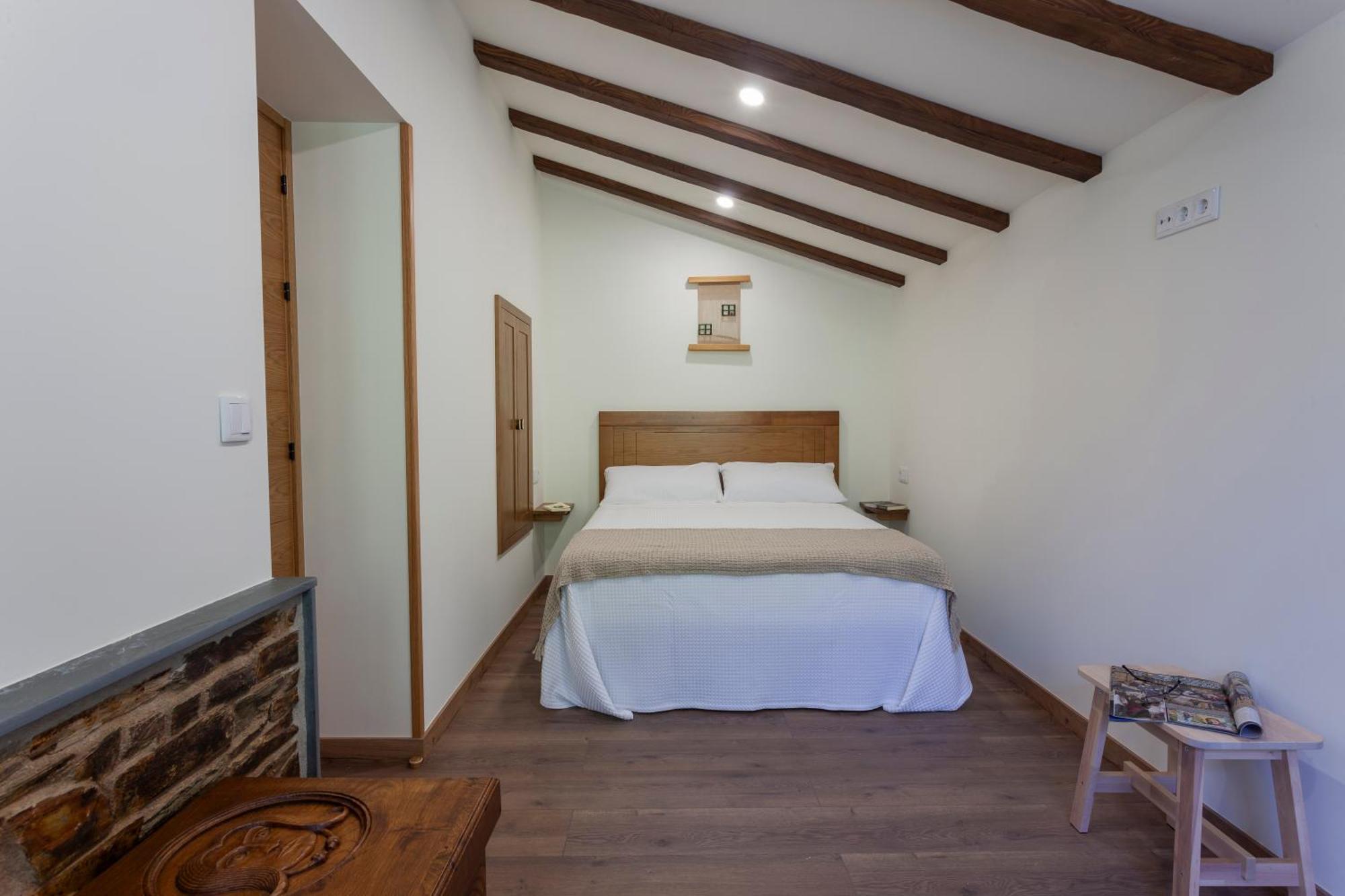 Apartamentos Rurales Tin Turismo Santa Eulalia de Oscos Buitenkant foto